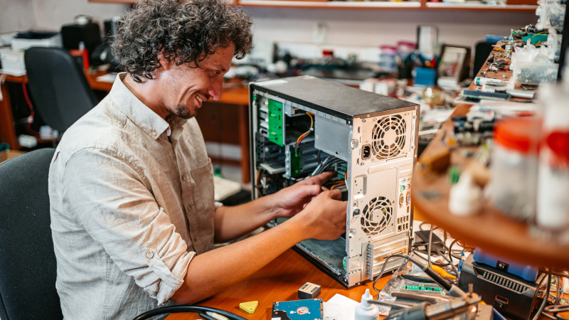 About Associate Computer Systems